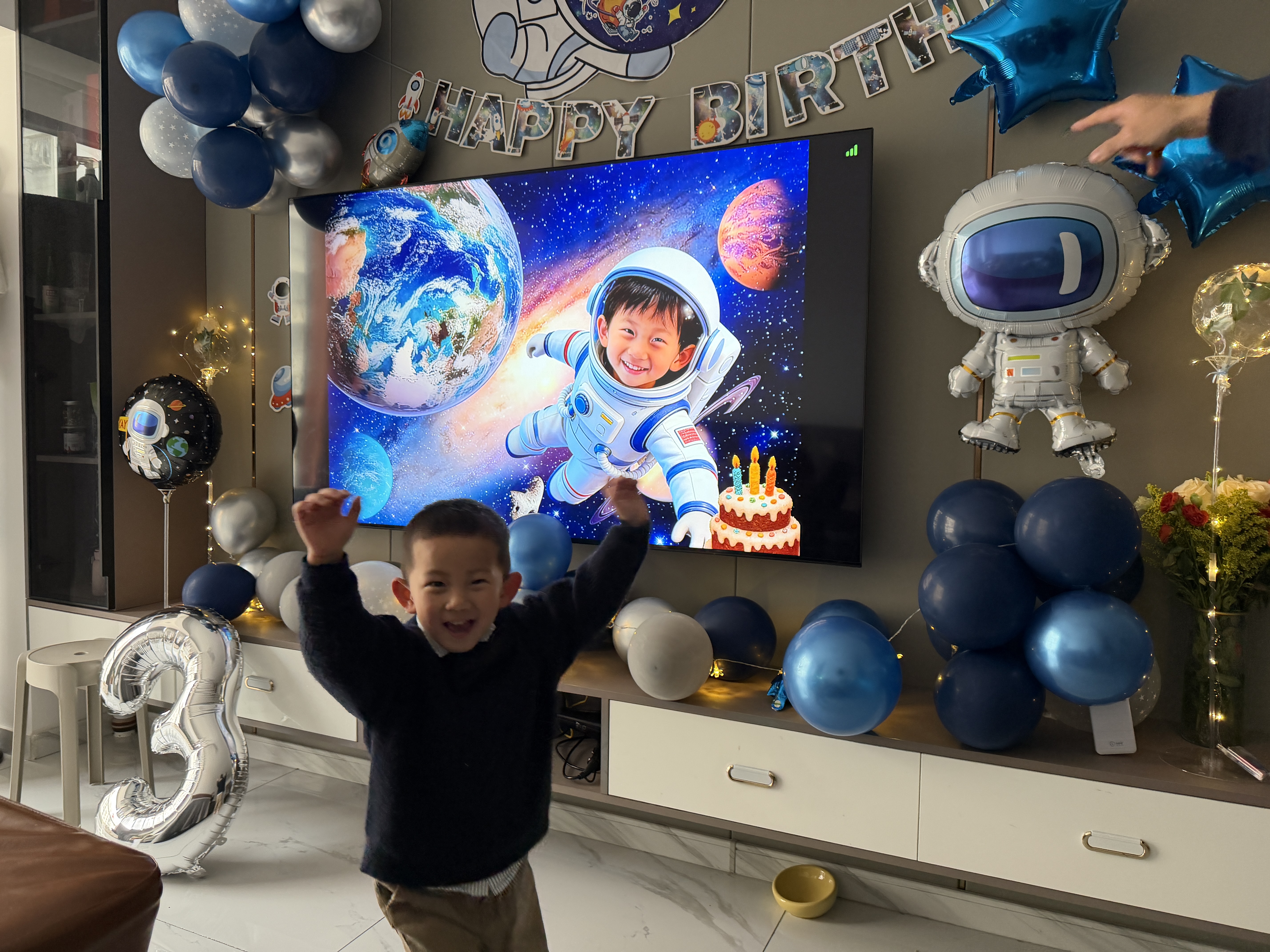 Little Hammer's third birthday